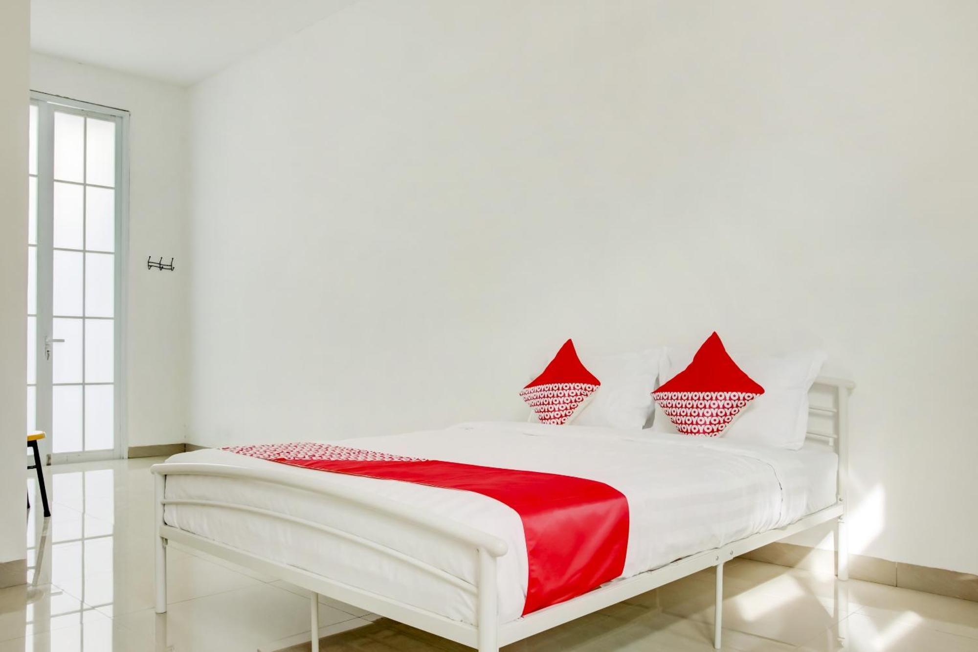 Hotel O Panakkukang Near Mall Panakkukang Formerly Golden White House Makassar Luaran gambar